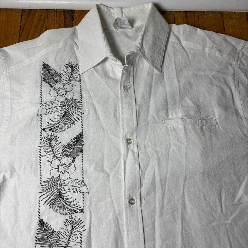 Plus size 100%cotton White, black embroidered button up shirt with floral sz XXL - Picture 6 of 8